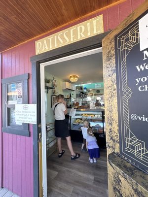 Violette's Bakery Cafe by null