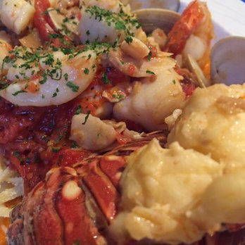 La Bella Ristorante - Zuppa - Italian Near Me - Saranac Lake, New York