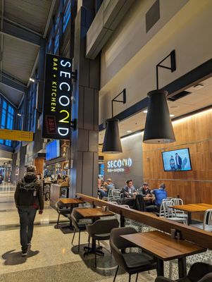Second Bar + Kitchen by null