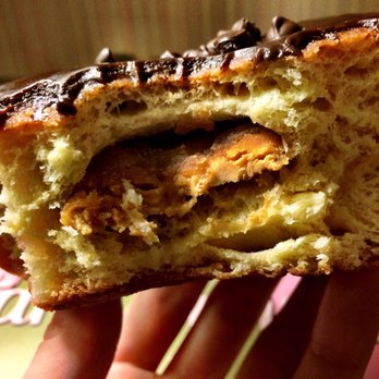 Stan's Donuts & Coffee - Peanut Butter Inside! - Donuts Near Me - Chicago, Illinois Stan's Donuts & Coffee - Peanut Butter Inside! - Donuts Near Me - Chicago, Illinois