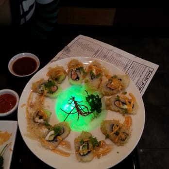 Sushi Pop - The crunch roll - Japanese Near Me - Fullerton, California Sushi Pop - The crunch roll - Japanese Near Me - Fullerton, California