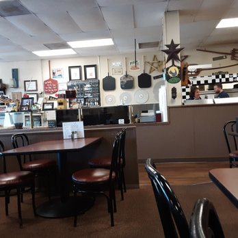 Big Guys Pizza - Pizza Near Me - Mint  Hill, North Carolina
