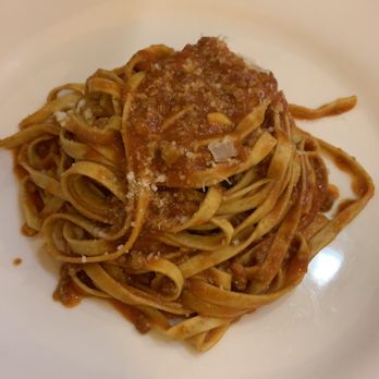 Da Vito e Dina - Fettuccine ragu - Roman Near Me - Rome, RM Da Vito e Dina - Fettuccine ragu - Roman Near Me - Rome, RM