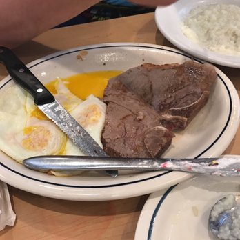 IHOP - Breakfast & Brunch Near Me - Bowling Green, Kentucky