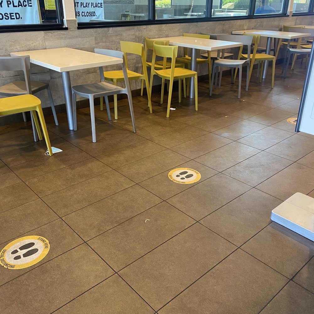 McDonalds - Disgusting, uncleaned tables. - Burgers Near Me - Reedley, California McDonalds - Disgusting, uncleaned tables. - Burgers Near Me - Reedley, California