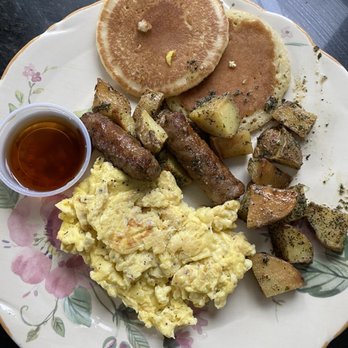 Edible Creations by Gerry - Full breakfast - Cupcakes Near Me - Westport, Massachusetts