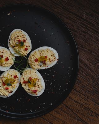 Moniker General by null