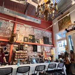 Hound & Quail - Inside main entrance