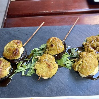 Buceo 95 - Hongos (mushrooms) - Tapas Bars Near Me - New York, New York
