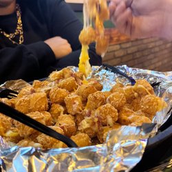 Paddy's Pub - Loaded tots