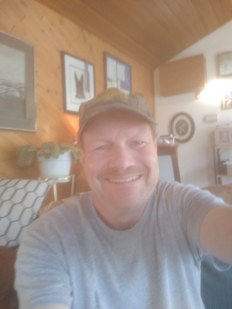 MIKE’S JANITORIAL Request a Quote Sparks, Nevada Office Cleaning