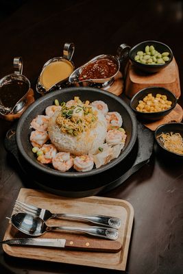Sizzling House&Noodle by null