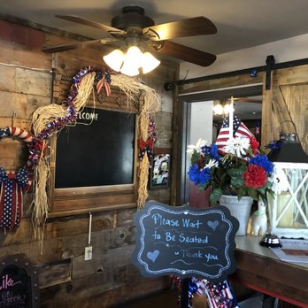 Jack's Place - Breakfast & Brunch Near Me - Leona Valley, California Jack's Place - Breakfast & Brunch Near Me - Leona Valley, California