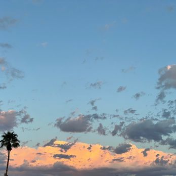 Shadow Hills RV Resort - Beautiful sunsets - Campgrounds Near Me - Indio, California Shadow Hills RV Resort - Beautiful sunsets - Campgrounds Near Me - Indio, California