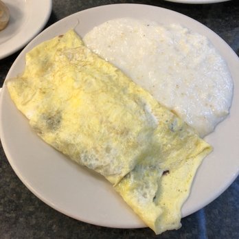 Quinn’s - Philly Cheese Steak Omelette - Breakfast & Brunch Near Me - Savannah, Georgia Quinn’s - Philly Cheese Steak Omelette - Breakfast & Brunch Near Me - Savannah, Georgia