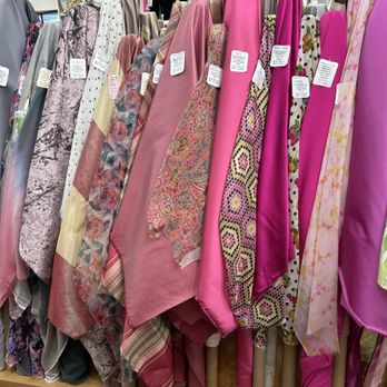 Banksville Designer Fabrics - SIlk prints and solids - Fabric Stores Near Me - Norwalk, Connecticut Banksville Designer Fabrics - SIlk prints and solids - Fabric Stores Near Me - Norwalk, Connecticut