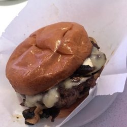 Shake Dog - Route 66 burger