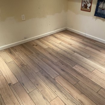 Hemet Flooring - Bedroom - Carpeting Near Me - Hemet, California