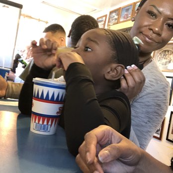 Splash Cafe - My girls - American Near Me - Pismo Beach, California Splash Cafe - My girls - American Near Me - Pismo Beach, California