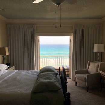 Henderson Park Inn - Executive suite room with gulf view - Hotels Near Me - Destin, Florida