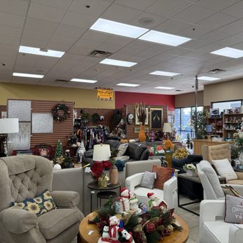 Turn Style Consignment - Used, Vintage & Consignment Near Me - Mesa, Arizona