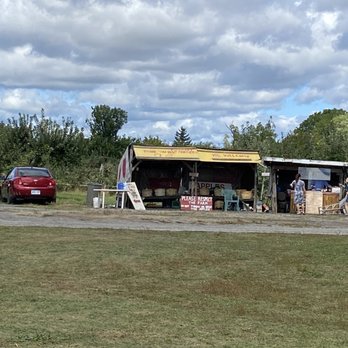 The Big'r Apple Farm - Farms Near Me - Brampton, Ontario