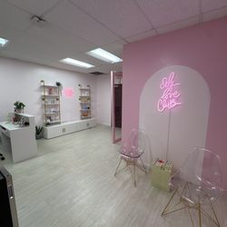 Sheila Skincare - Front lobby