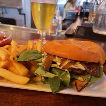 Bread & Barley - Bread & Barley Burger - Gastropubs Near Me - Covina, California Bread & Barley - Bread & Barley Burger - Gastropubs Near Me - Covina, California