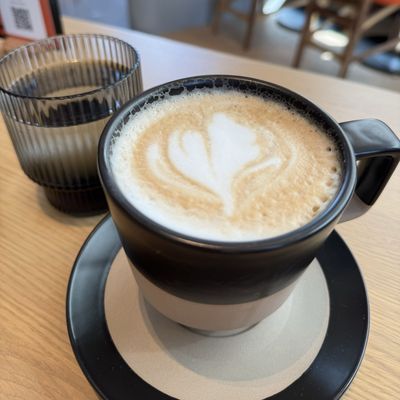 Poppy & Claro by null