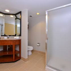 Holiday Inn Express Crestwood