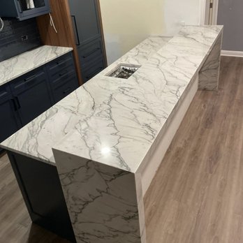 Stone Edge - Countertop Installation Near Me - Chicago, Illinois