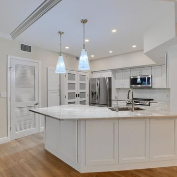 Mangrove Realty - White kitchen - Real Estate Services Near Me - Delray Beach, Florida Mangrove Realty - White kitchen - Real Estate Services Near Me - Delray Beach, Florida