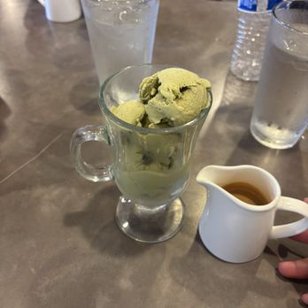 Moena Café - Matcha/espresso before pour over - Cafes Near Me - Honolulu, Hawaii Moena Café - Matcha/espresso before pour over - Cafes Near Me - Honolulu, Hawaii