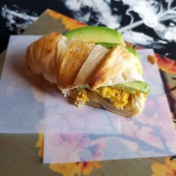 Clingans Junction- cabins + coffee - Sausage egg and cheese quiche with avocado on a croissant - Coffee & Tea Near Me - Squaw Valley, California Clingans Junction- cabins + coffee - Sausage egg and cheese quiche with avocado on a croissant - Coffee & Tea Near Me - Squaw Valley, California