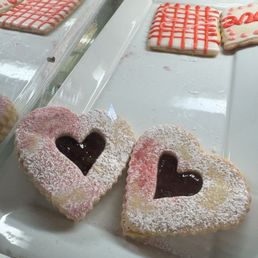 Linzer cookies Linzer cookies