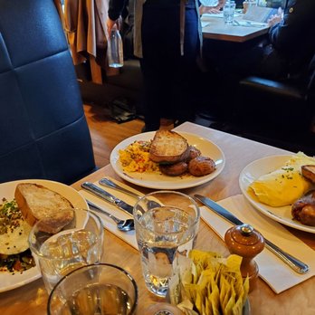 Lola - Greek Near Me - Seattle, Washington