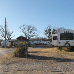 Shady Lake RV Park - Shady Lake RV Park in Sulphur Spring Texas, East Dallas Campground