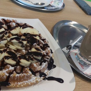 Cafe Puzzle - Schoko-Banane w/ vanilla latte - Bagels Near Me - Vienna, 9