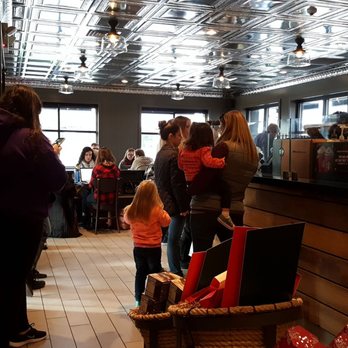 Starbucks - Looking at Starbucks Danada Square - Coffee & Tea Near Me - Wheaton, Illinois Starbucks - Looking at Starbucks Danada Square - Coffee & Tea Near Me - Wheaton, Illinois