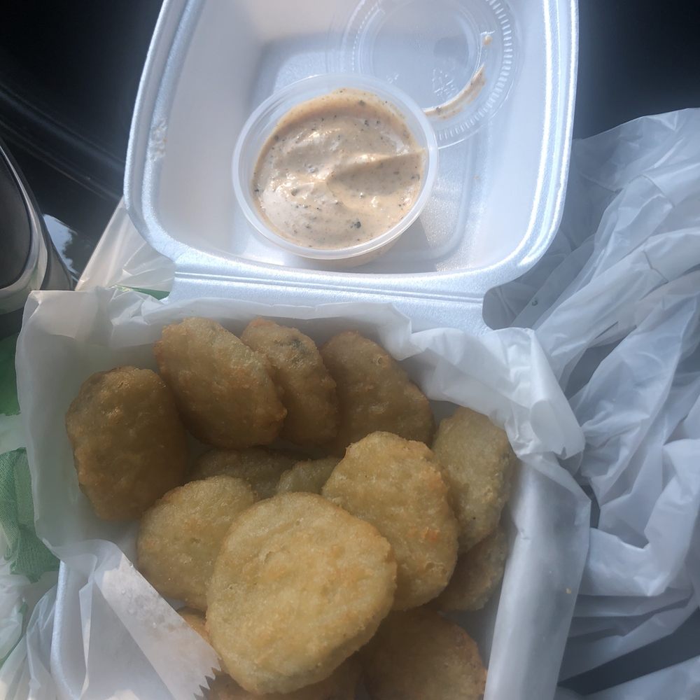 Giovanni's DILLicious Pickles - Fried pickles and Giovanni's special sauce mmmm - Delis Near Me - Croydon, Pennsylvania