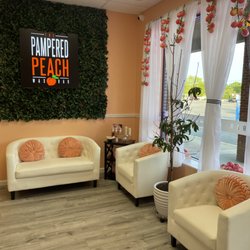 The Pampered Peach - Waiting area