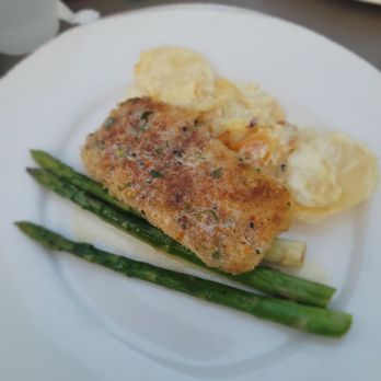 Bluewater Avalon - Walnut Halibut - Seafood Near Me - Avalon, California
