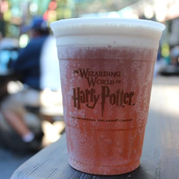 Universal Studios Florida - BUTTERBEER YUMMM - Amusement Parks Near Me - Orlando, Florida