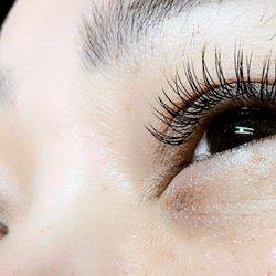 Lash and Nail Bar - Classic eyelash extension
