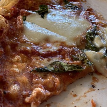 Il Posto Trattoria - Margarita pizza - Italian Near Me - Napa, California Il Posto Trattoria - Margarita pizza - Italian Near Me - Napa, California