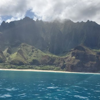 Kauai Sea Tours - Na pali coast - Boating Near Me - Eleele, Hawaii