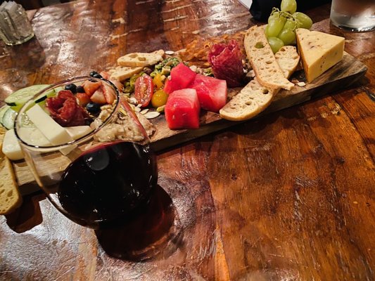 House Wine & Bistro by null