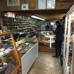 Al & Merles Rock & Gem Shop - This place is literally a hidden gem.