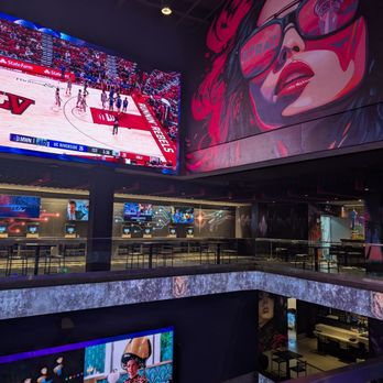 Atomic Golf - Sports Bars Near Me - Las Vegas, Nevada