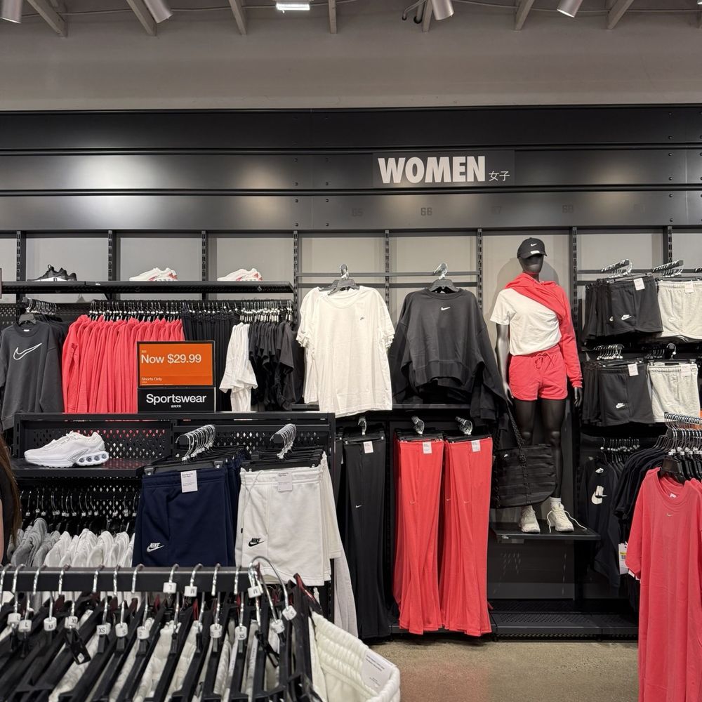 north premium outlet nike